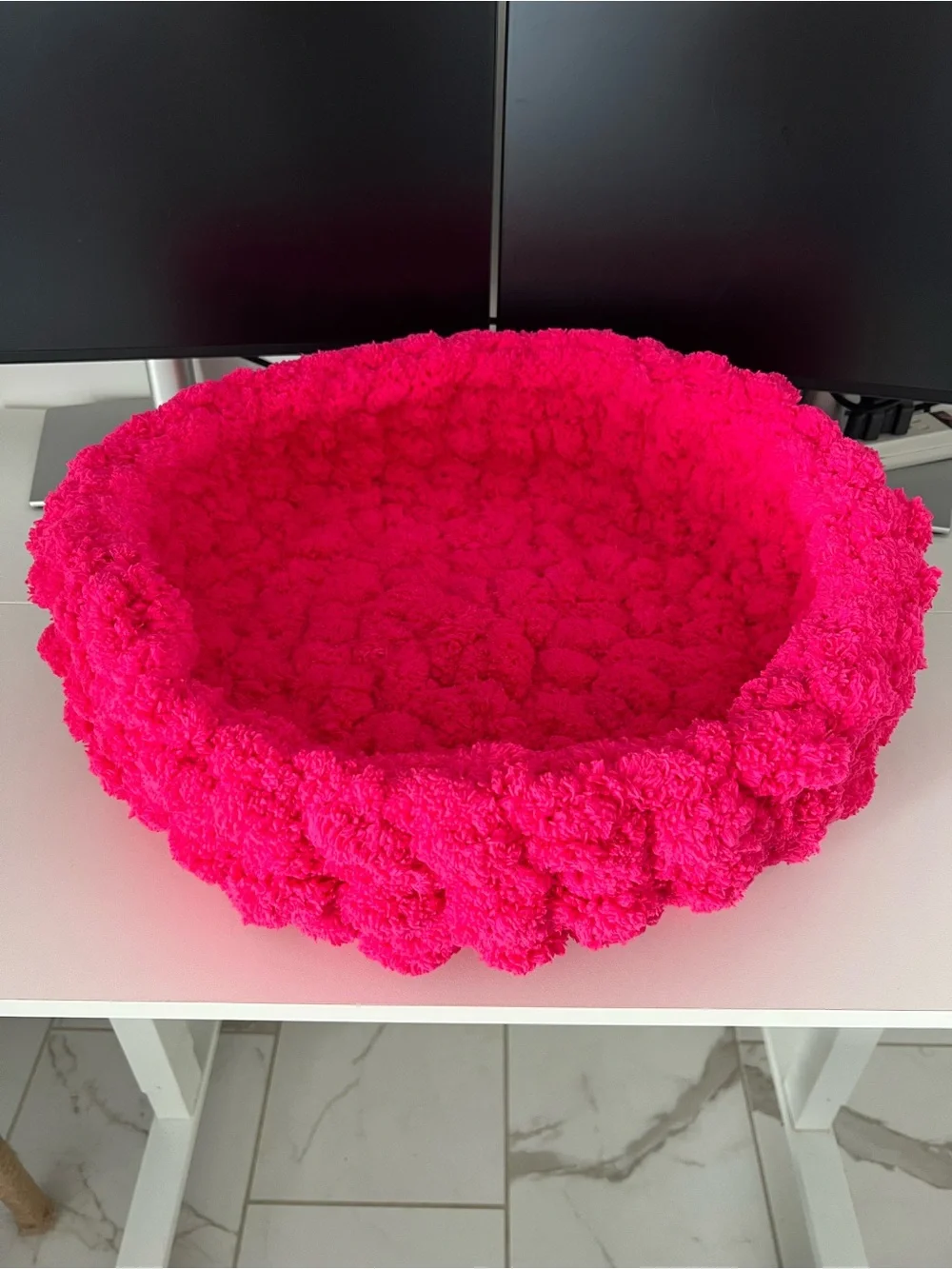 NWOT - Chenille Crochet Pet Basket - 18 inches outside diameter